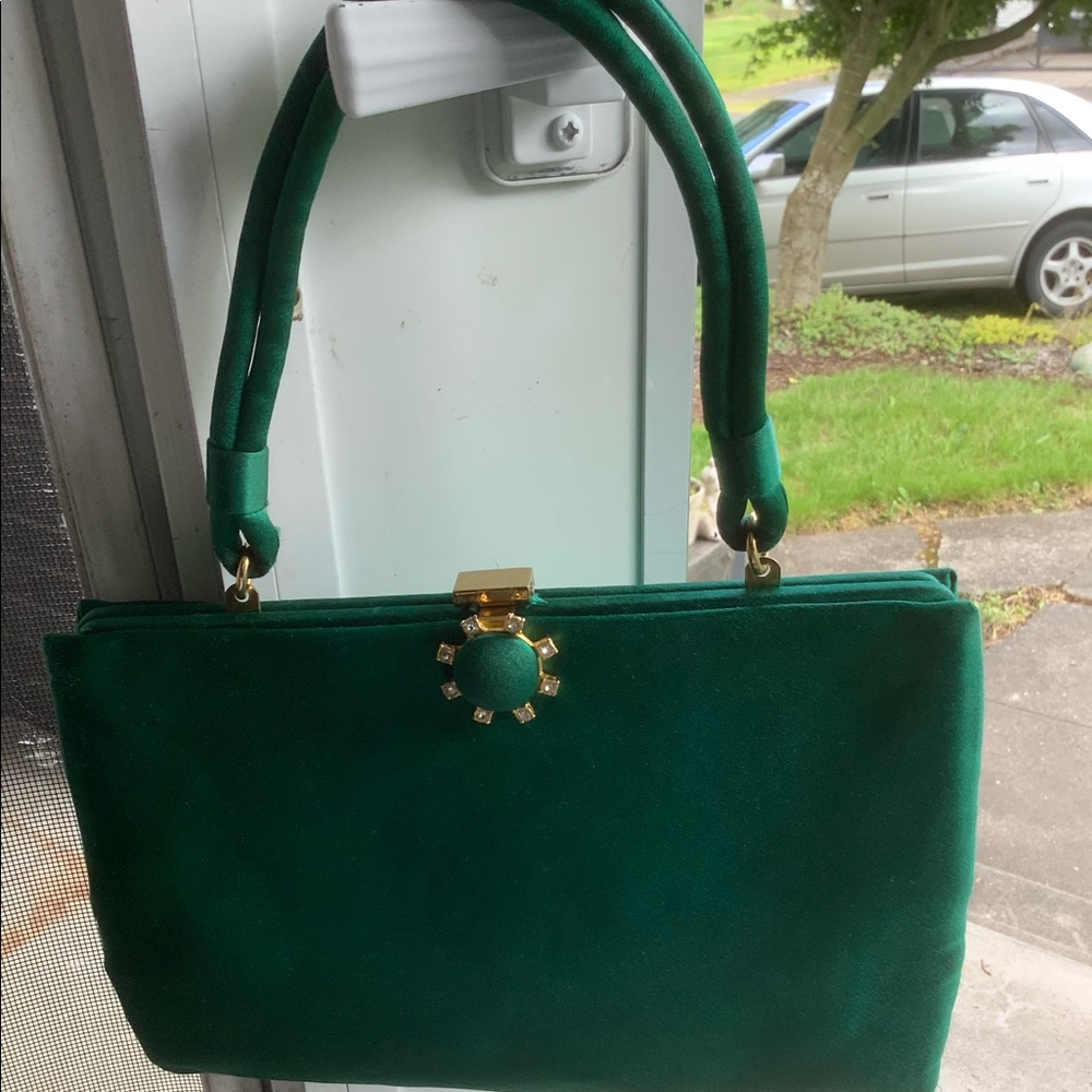 VINTAGE GREEN SATIN INGBER 1950s EVENING PURSE BAG USA GOLD RHINESTONE CLASP